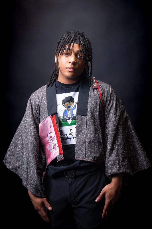 Roses of Edo: Kabuki Mono shirt. heiseikoatelier.myshofiy.com